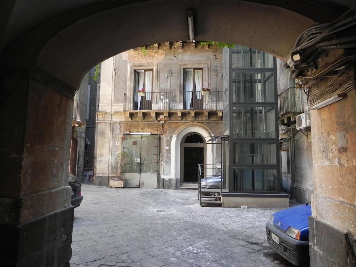 Palazzo Del Verga CTA Eksteriør billede