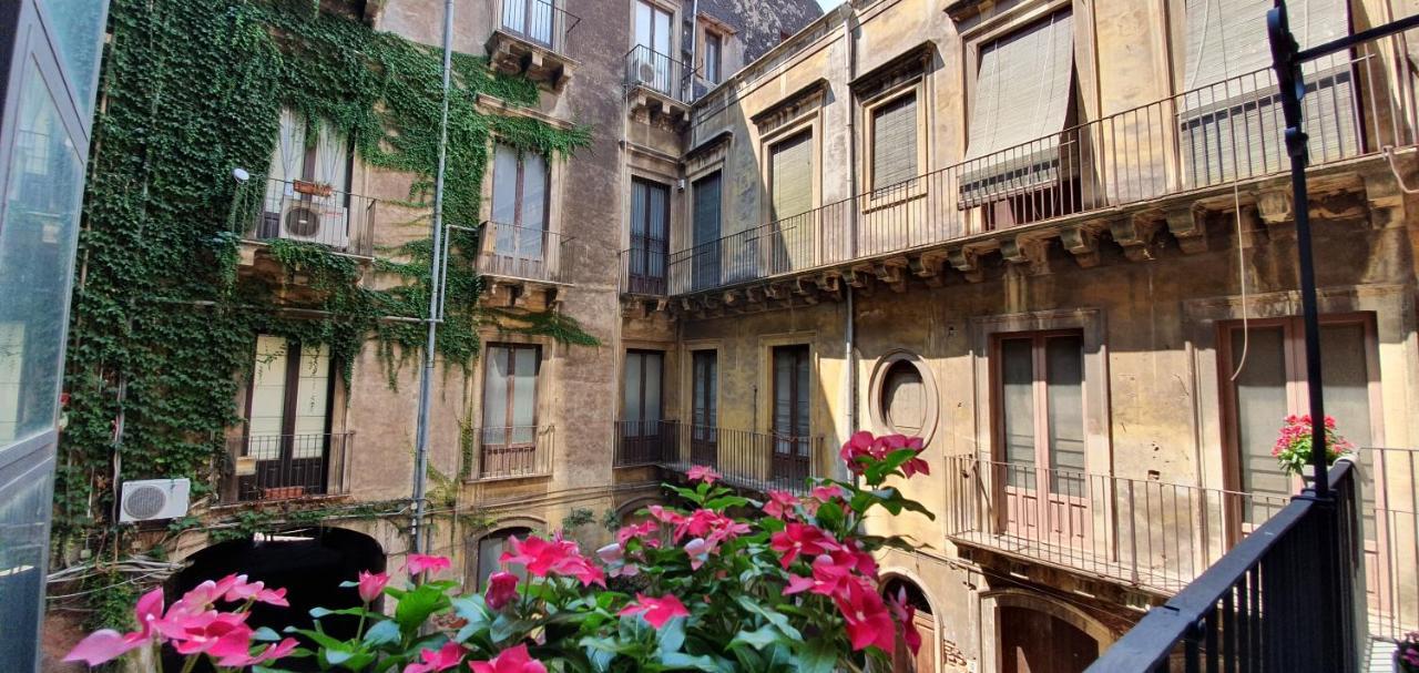 Palazzo Del Verga CTA Eksteriør billede
